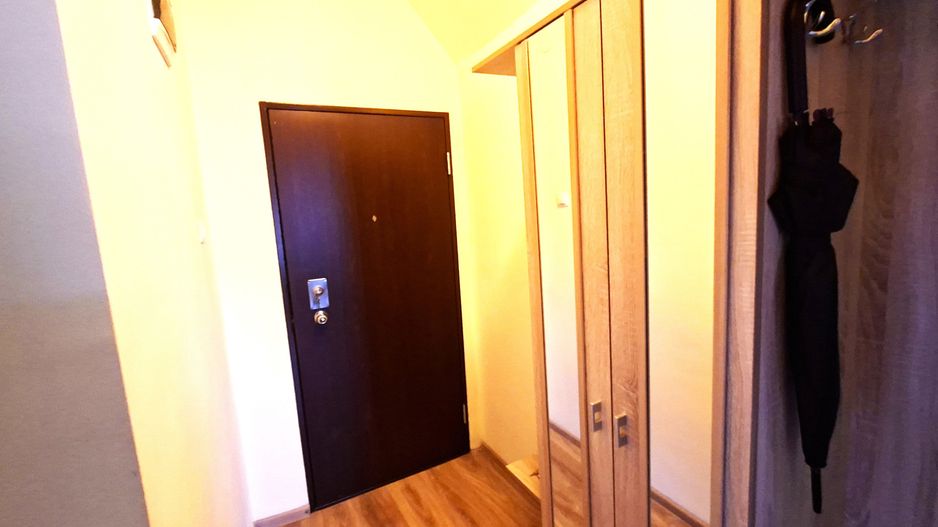 Apartament cu 2 camere, priveliște superbă spre Tâmpa, zonă centrală - Poză 13