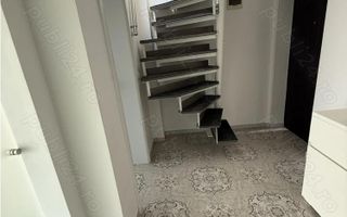 Apartament 2 camere Giroc cu scara interioara - Poză 4