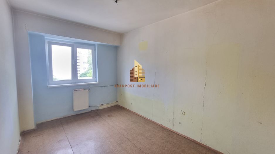 | Apartament cu 4 camere de vanzare | Cartierul Grigorescu | Etaj 2| - Poză 4
