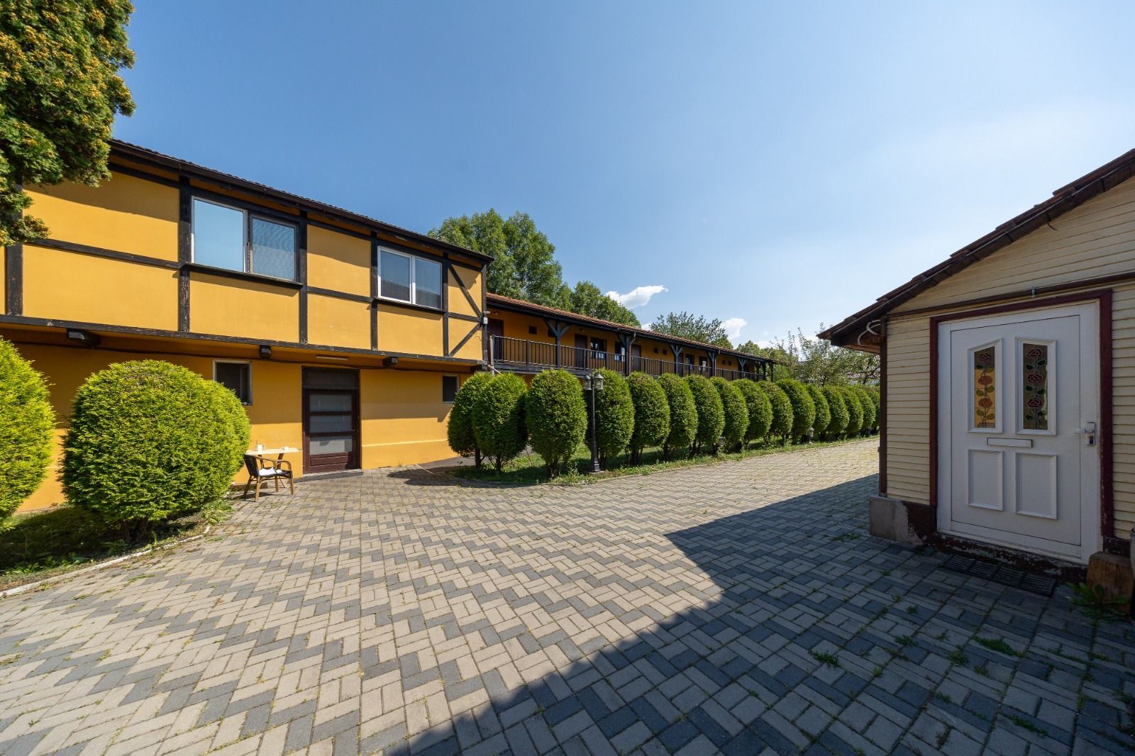 Proprietate turistică în centrul Cristianului 760 mp, teren 1.700 mp - Poză 6
