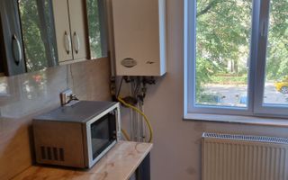 Inchiriere apartament 3 camere, Craiovei, nemobilat - Poză 3