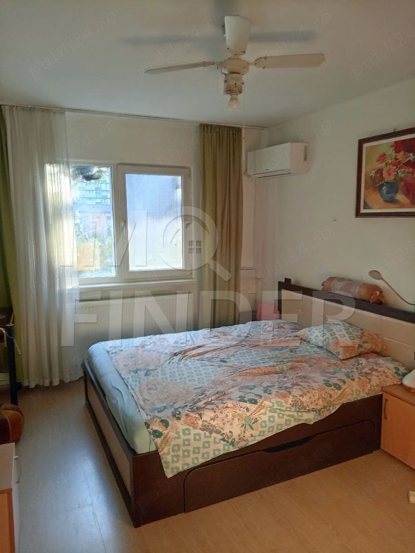 Vânzare apartament 3 camere Cluj-Napoca, Manastur - Poză 1