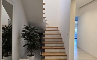 Penthouse 120 mp cu terase generoase - Poză 8