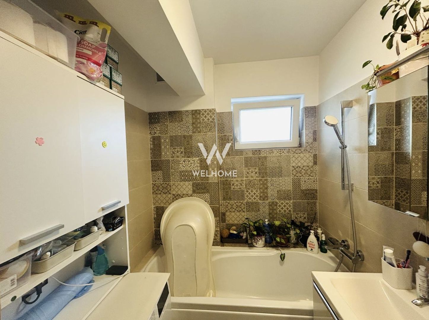 Apartament 3 camere, etaj intermediar, mobilat, 2 bai, 2 balcoane - Poză 12
