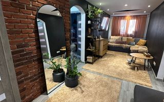 Apartament ultracentral 4 camere I Decomandat I 95 MPU | Etaj 1 | Mediaș - Poză 1