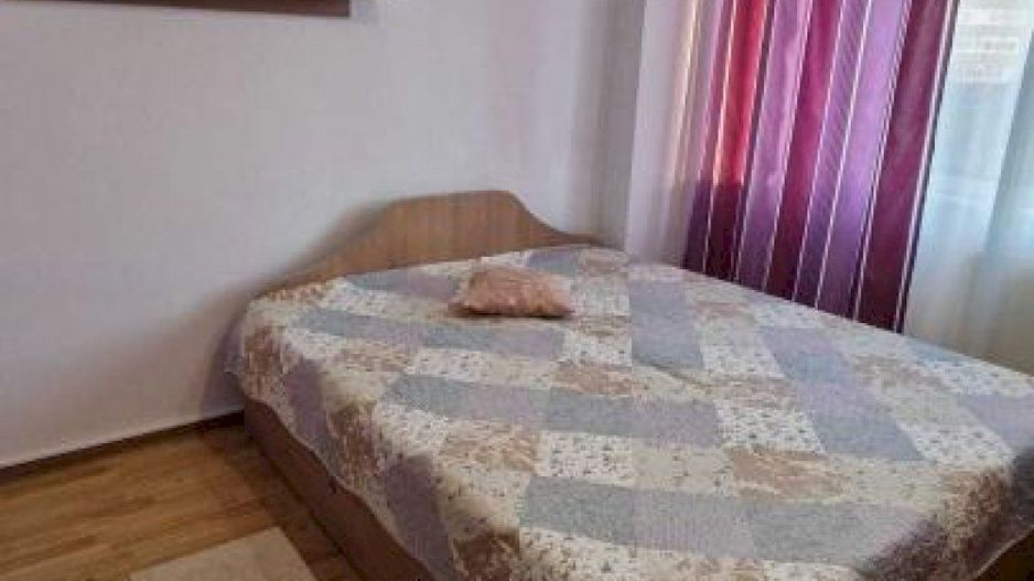 De vanzare Apartament 3 camere Gorjului - Poză 2