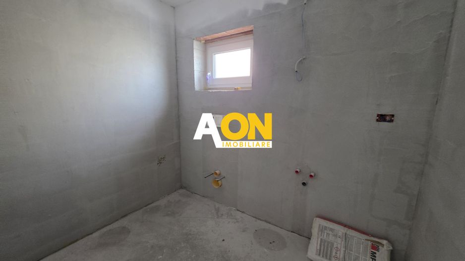 Casă 4 Camere, 2 Bai, 900mp Teren - Poză 10