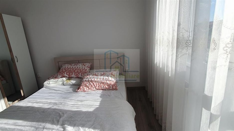 Inchiriere apartament 3 camere - Poză 3