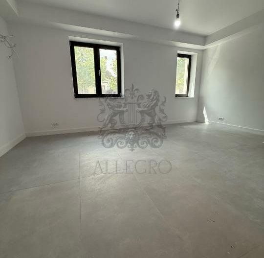 Vanzare | Vila Consolidata | Renovata | 2024 | 257 mp utili | Superba - Poză 5