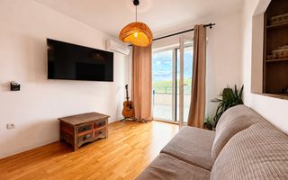 Apartament cu 3 camere, terasa 70mp, vedere panoramica - Poză 2