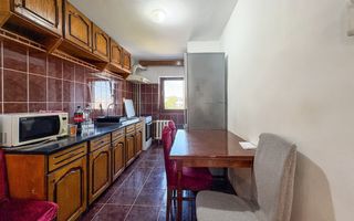 4 camere decomandate etaj intermediar Piata Ion Mester - Poză 10