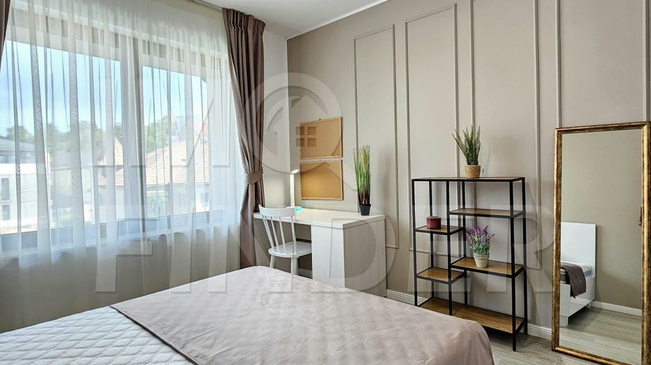 Inchiriere apartament 3 camere situat in vila privata, zona UMF - Poză 10