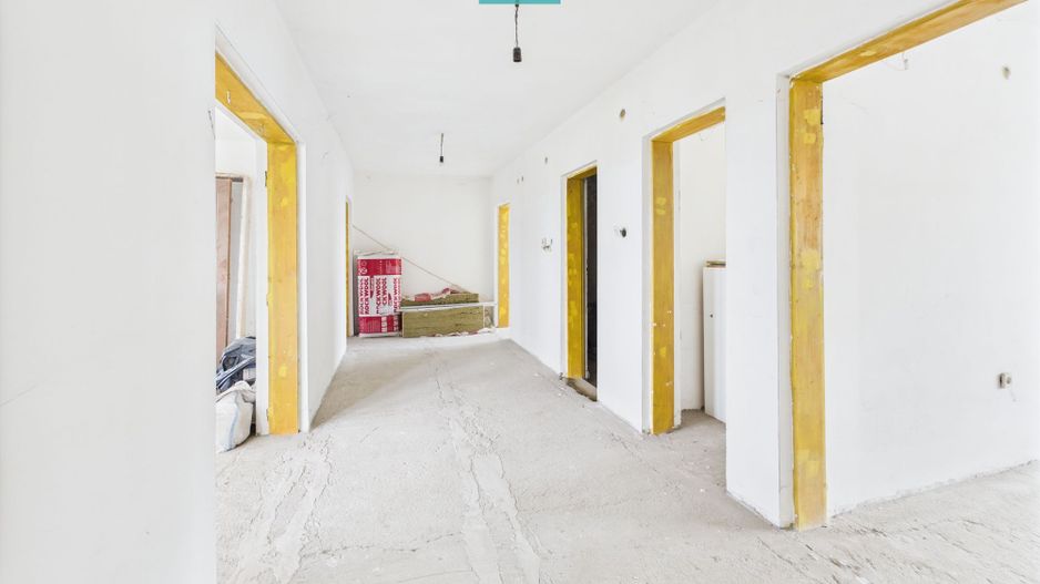 Vilă cu 8 camere în Săcălaz, Central - Poză 13