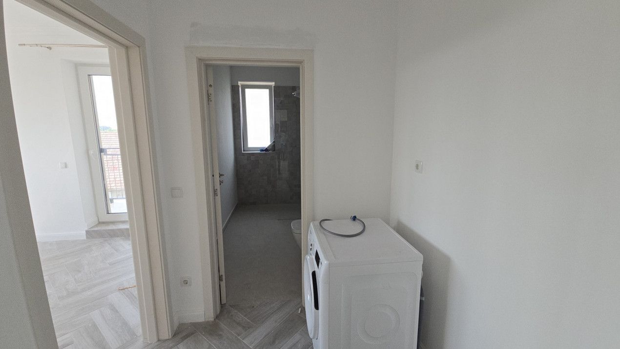 De vânzare apartament 2 camere - Poză 9
