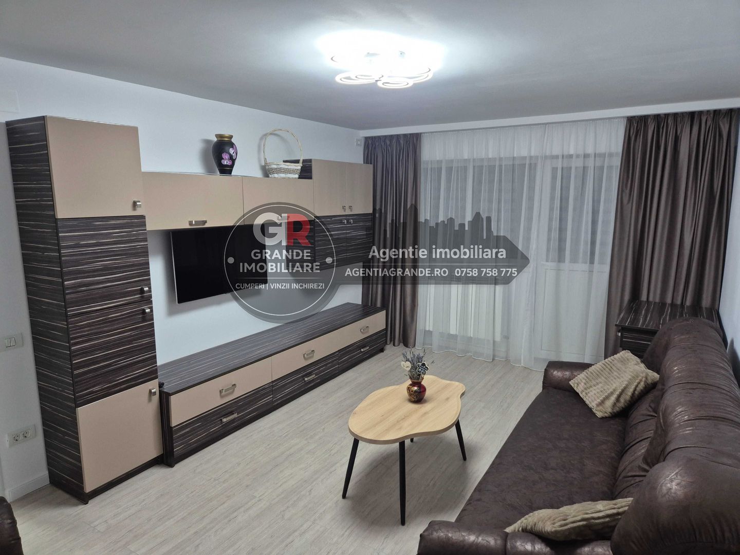 Ultracentral - Inchiriere apartament 2 camere, utilat, renovat, GAZ - Poză 2