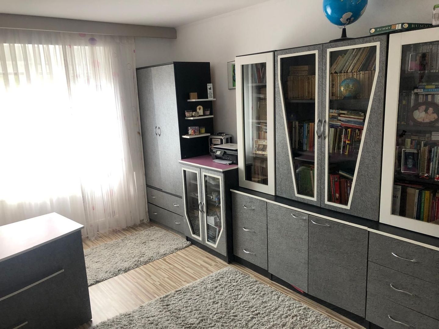 BRASADAS vinde casa cu 7 camere si teren 1100mp in zona Burdea. - Poză 2