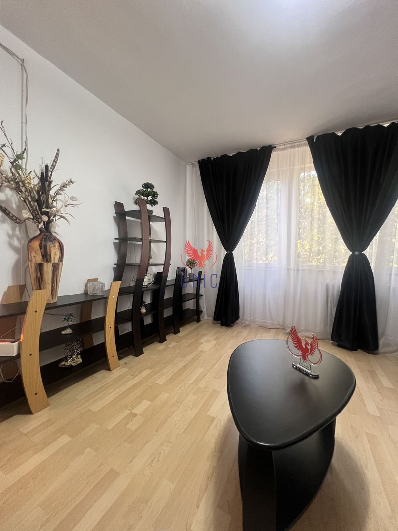 Decomandat, stradal, Calea Bucuresti etaj 1 - Poză 33