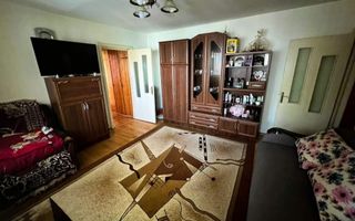 Apartament spațios cu 2 camere de vânzare Zona Sagului-Dâmbovița - Poză 2