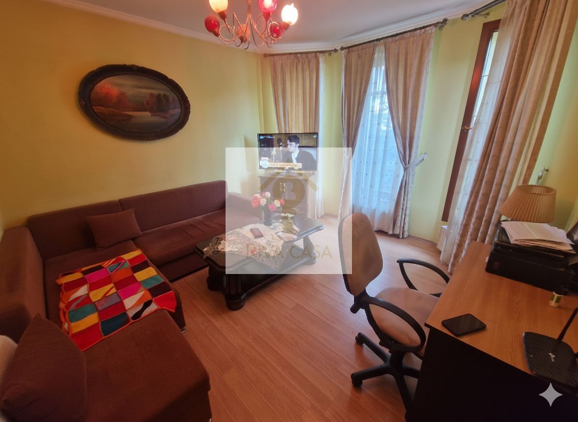 De vânzare: Vilă unică, vintage-modernă, zonă Grigorescu Oradea. - Poză 6