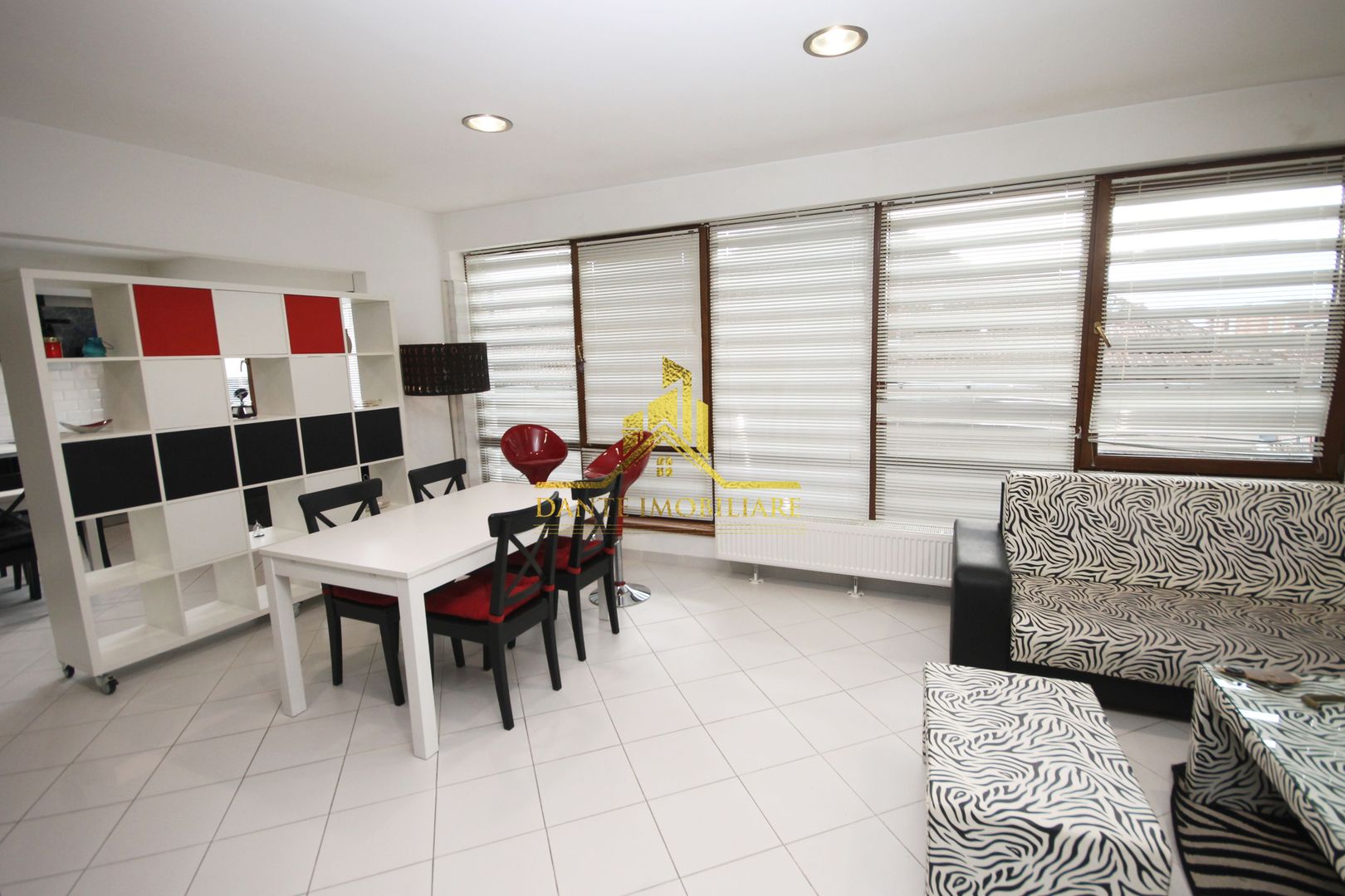 3 camere, mobilat modern, bloc nou, parcare, zona Intre Lacuri - Poză 12