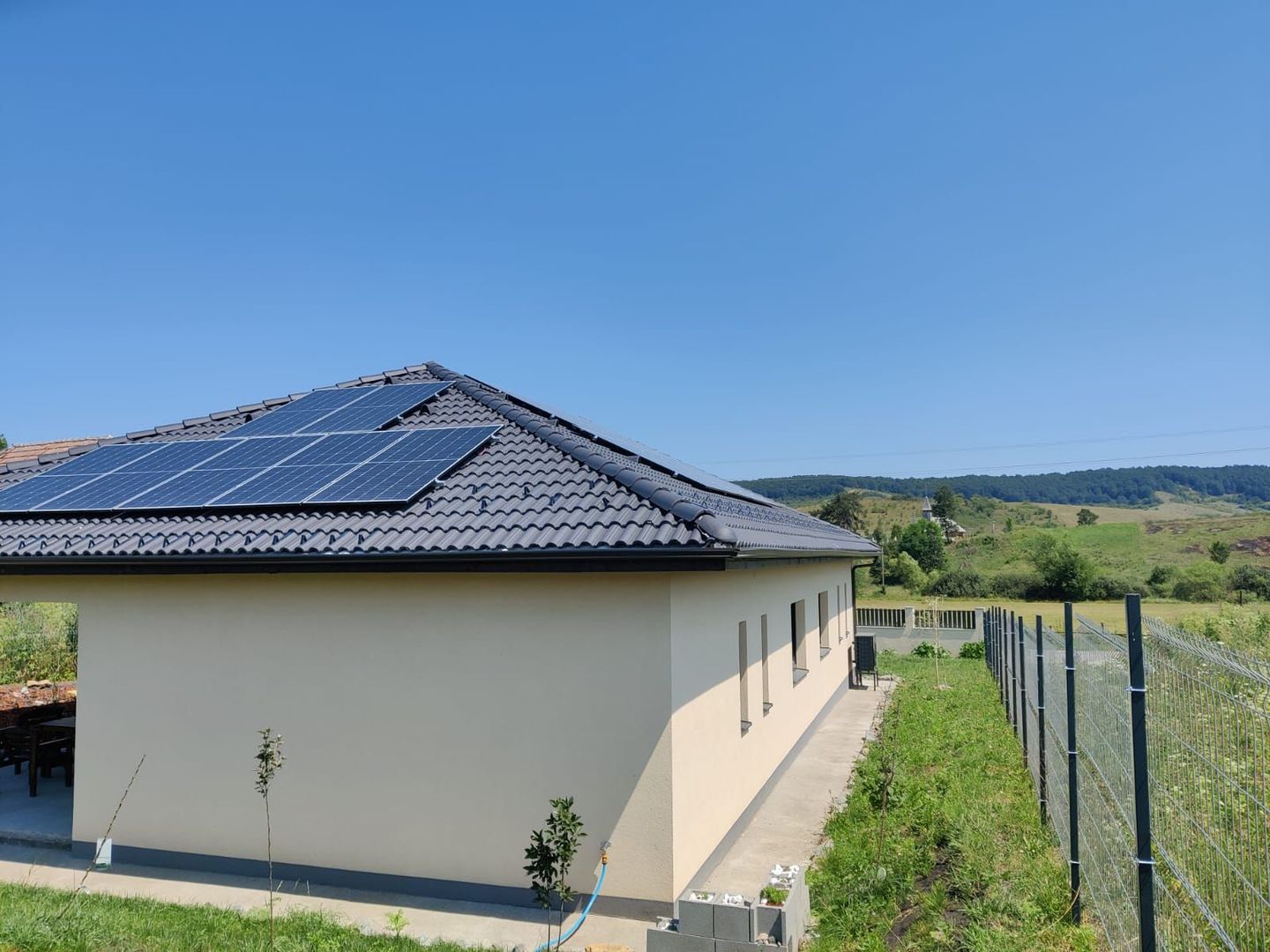 Casa individuala, 130 mp, Pompa caldura, panouri solare, COMISON 0 - Poză 11