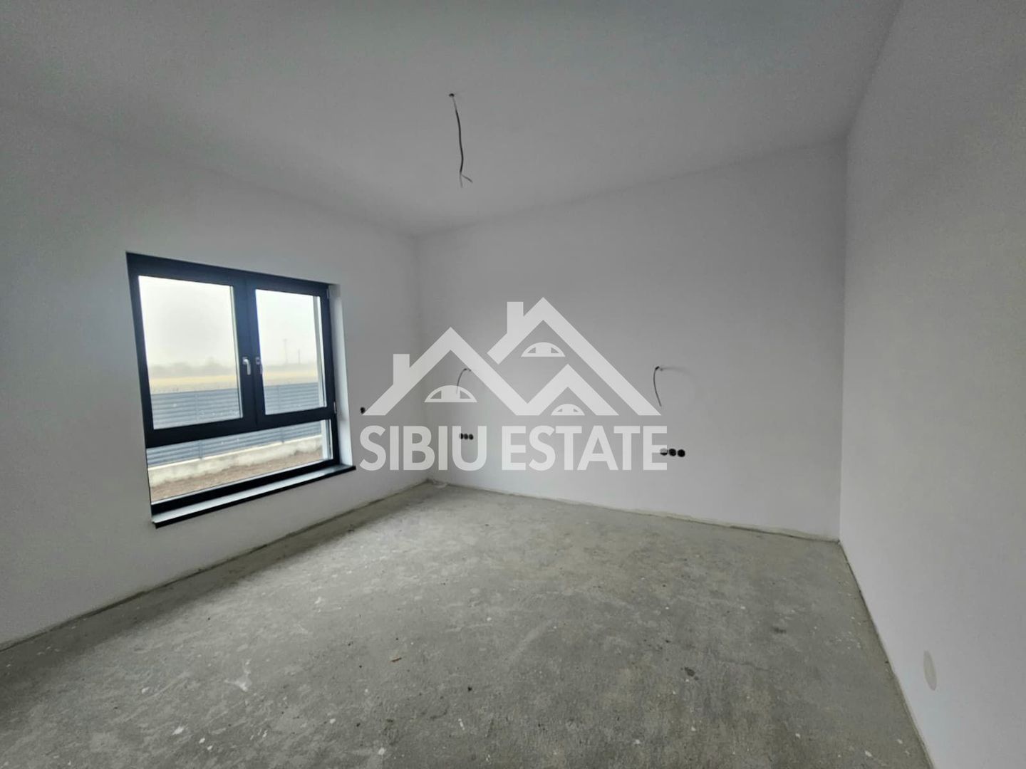 Casa Sibiu locatie Cristian, casa parter cu pivnita - Poză 3