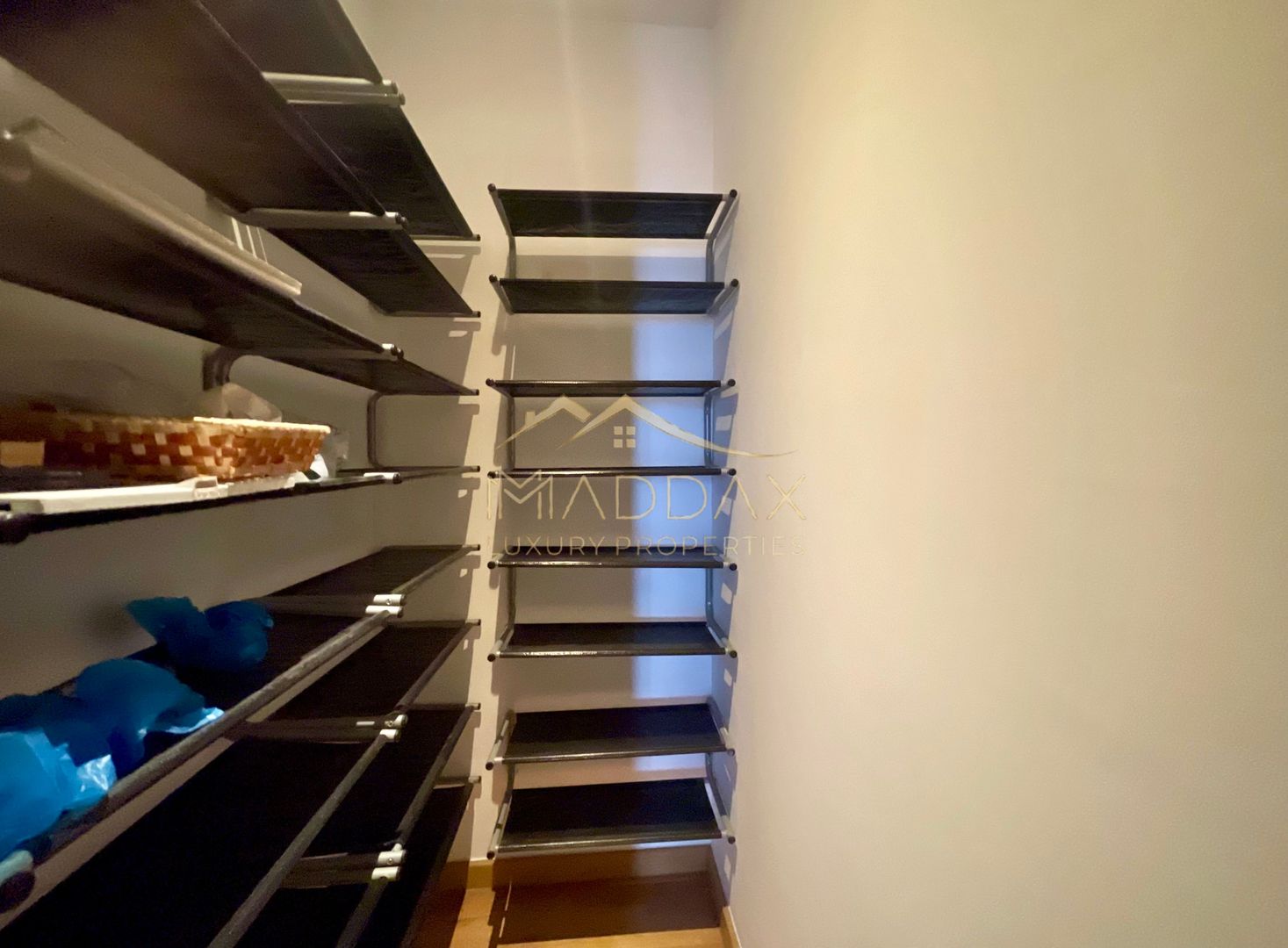 Penthouse exclusivist**250 MP//Terasa 120 mp**4 Camere//Erou Iancu Nicolae - Poză 55