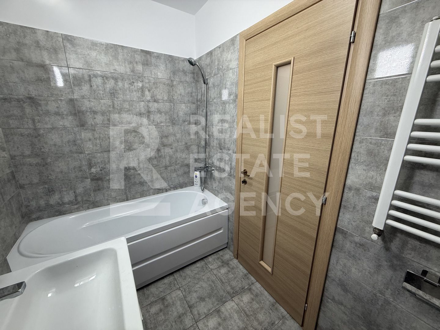 Vânzare apartament cu 4 camere, Bucium, Iași - Poză 10