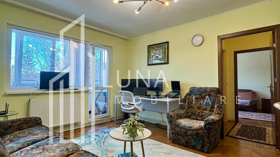 Apartament 2 camere – Bd. Saturn etaj 3/4, Brașov - Poză 1