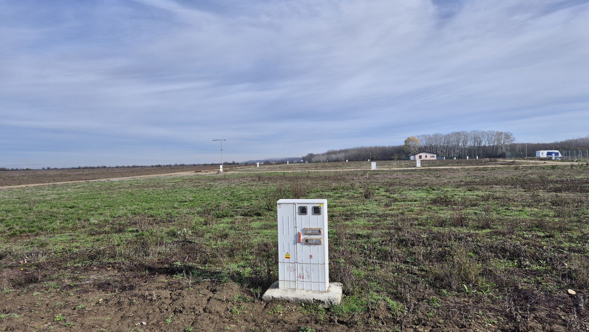 Loturi de teren 638 mp - curent tras la teren - Crevedia - Poză 6