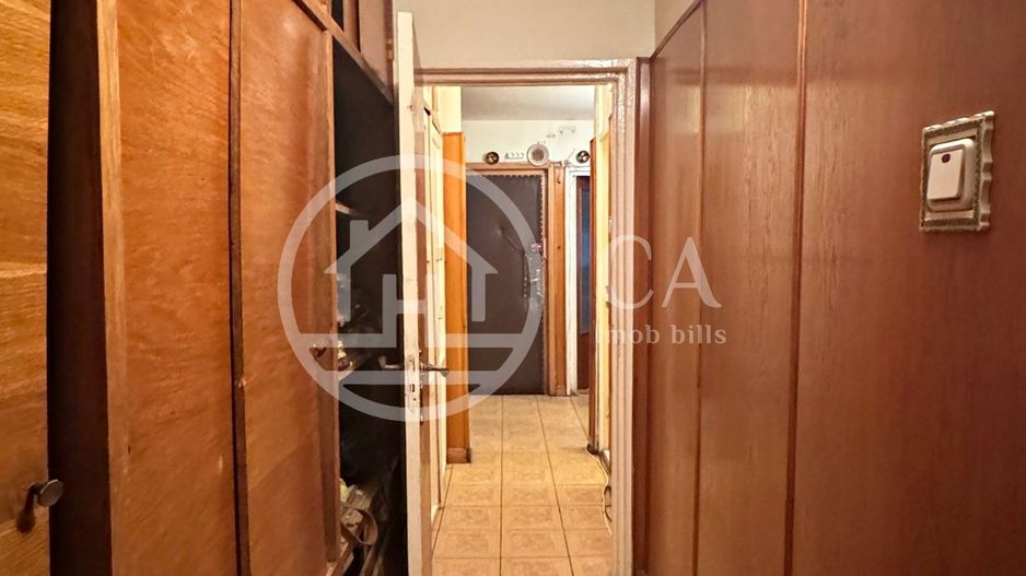 Apartament de vânzare cu 3 camere în zona Iosia , Oradea - Poză 10