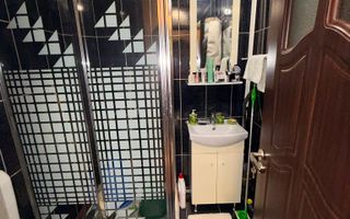 Apartament 4 camere de vanzare Crangasi - Poză 8