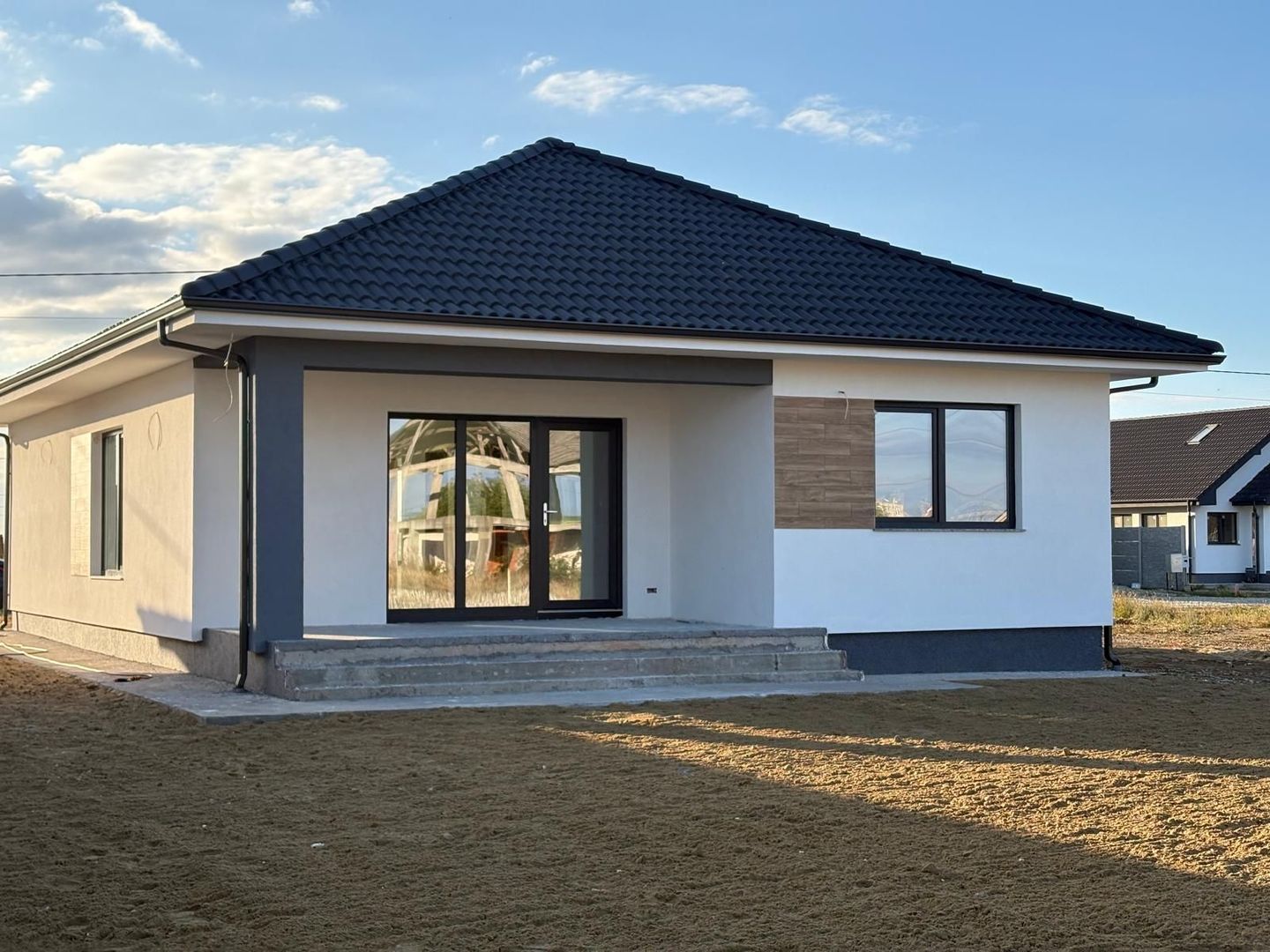 Casa Santandrei, 167 000 E (neg). Comision 0. - Poză 6