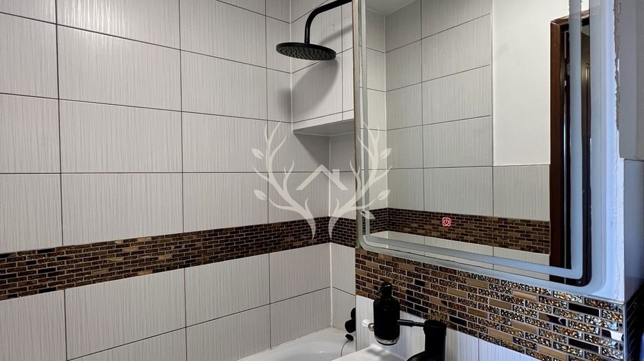 Apartament cu 2 camere decomandat + boxa in zona Bucium Manastur - Poză 6
