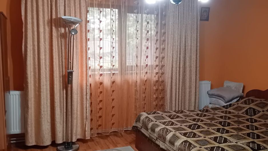 Casă Spațioasă P+1+M, 265 mp Utili, 1000 mp Teren – Toate Utilitățile, Vânători - Poză 16