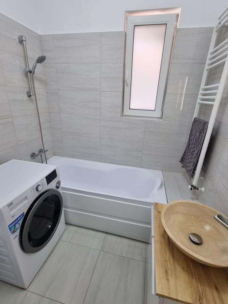 Giroc-UM | 3 Camere | Etaj1 | Mobilat si Utilat | Centrala proprie | Loc parcare - Poză 8