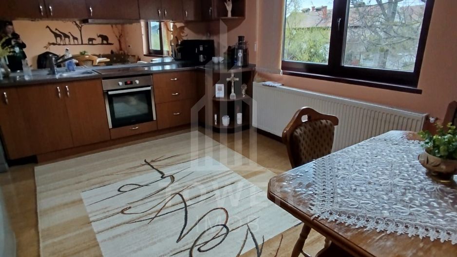 🏡 Oportunitate unică – Casă spațioasă de vânzare în zona Terezian - Poză 2