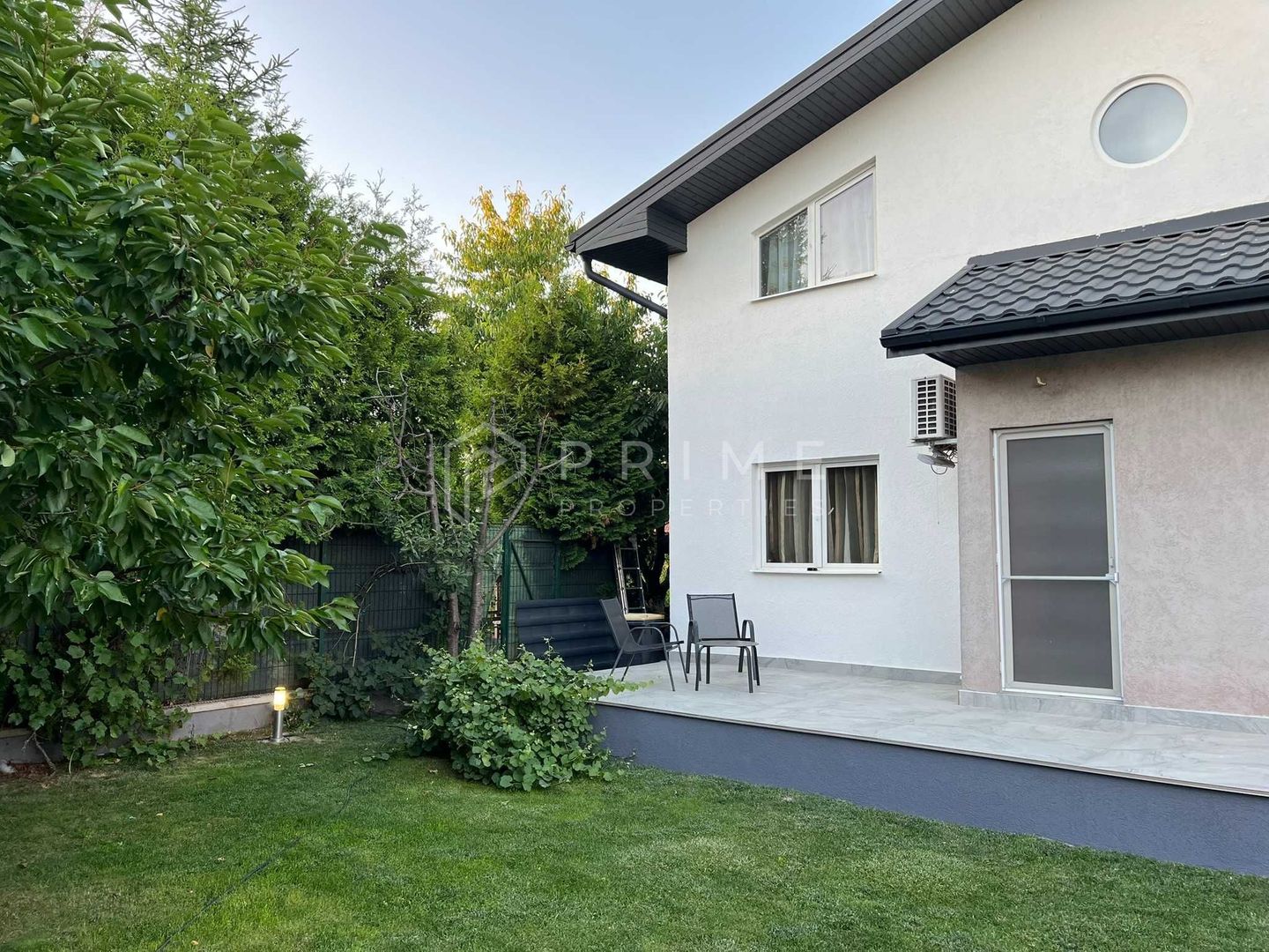 DE VÂNZARE: Casă Modernă „La Cheie” (175 mp) | 7 Noiembrie - Poză 7