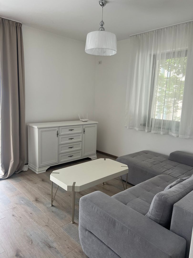 APARTAMENT  CU 2 CAMERE IN ZONA DE NORD - Poză 3