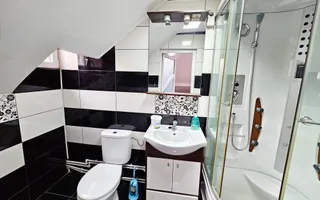 Spatiu comercial, 170 mp utili, pretabil pt regim hotelier sau birouri - Poză 14