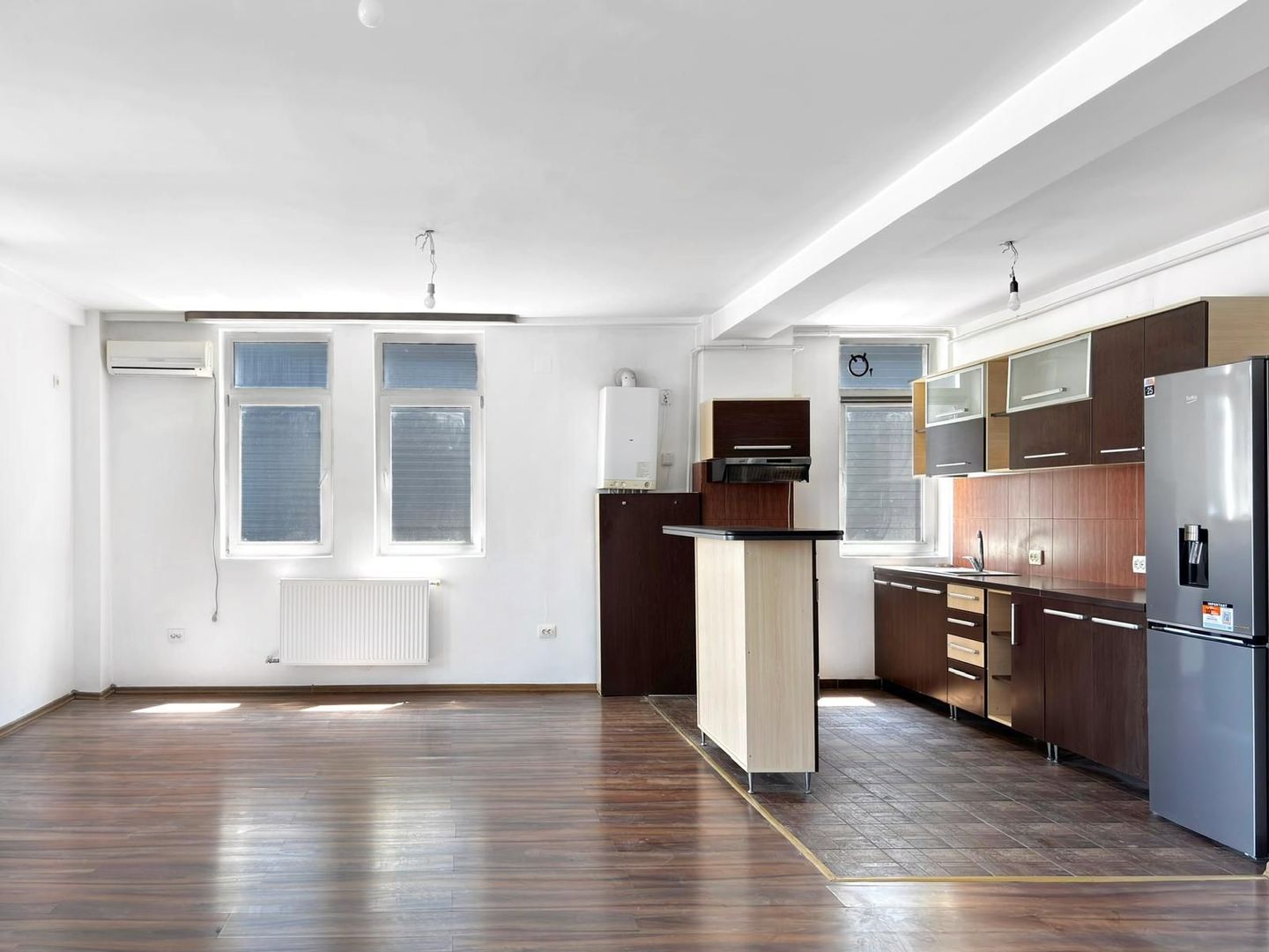 SAD | 106 MP - Pretabil Office | Spatios | Accesibil | Comision 0 - Poză 5