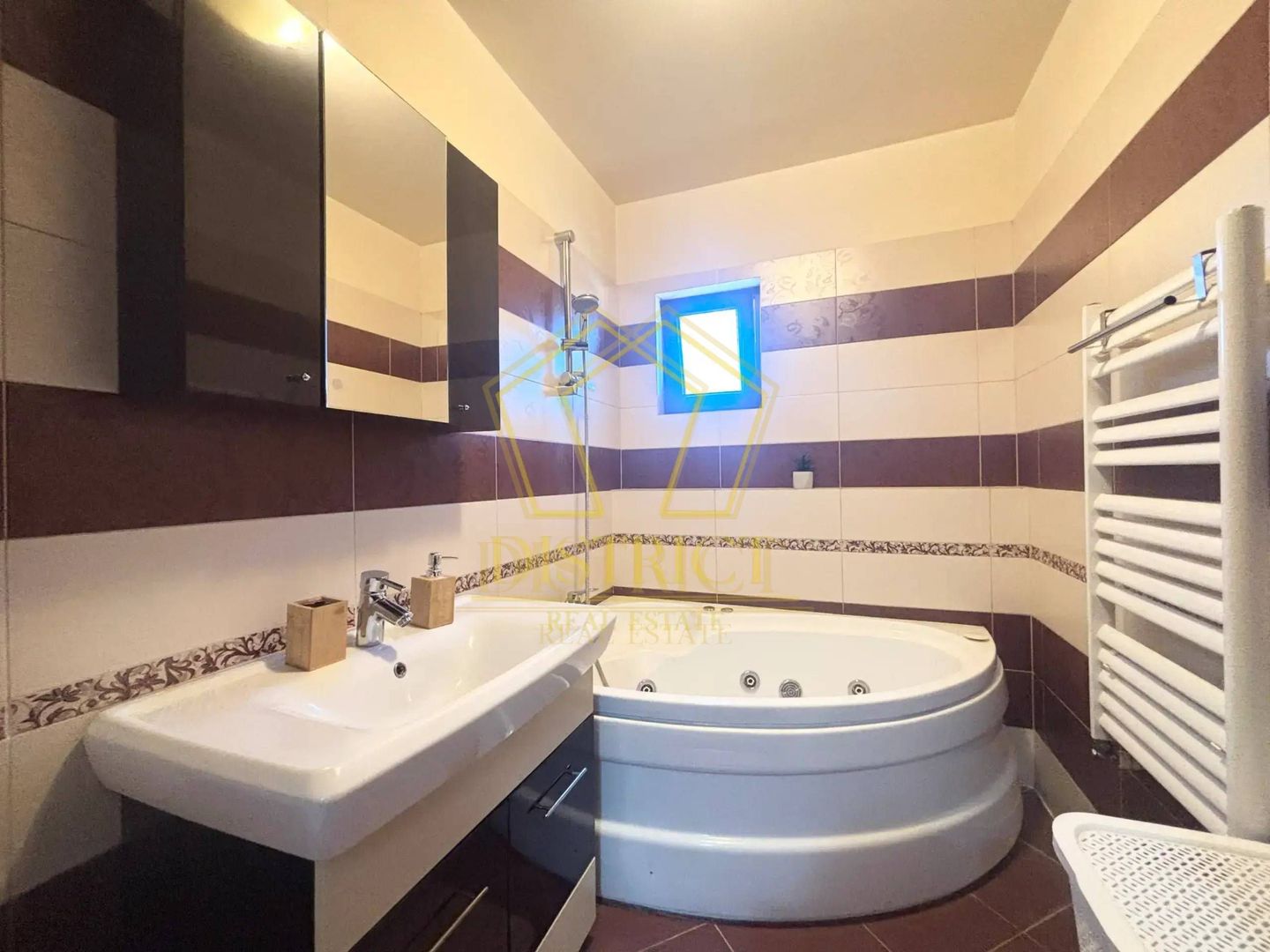 Apartament spatios cu 3 camere | Pet Friendly | Aradului - Poză 10