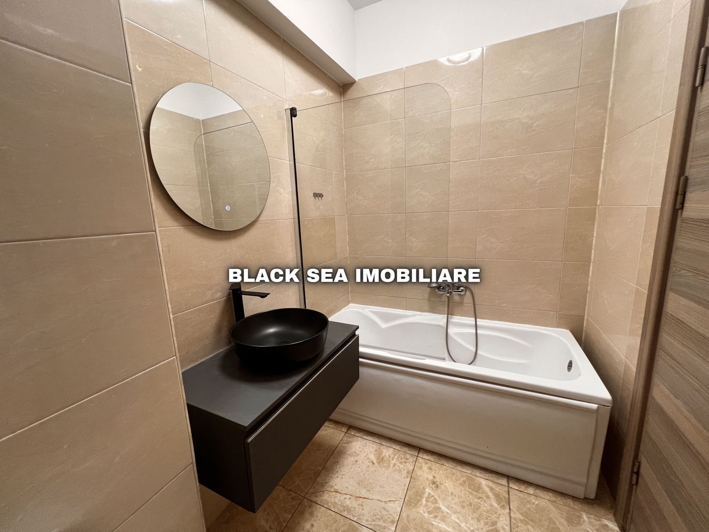 Apartament 3 camere in Mamaia zona Summerland l Vedere la mare l Ocazie Unica!!! - Poză 13