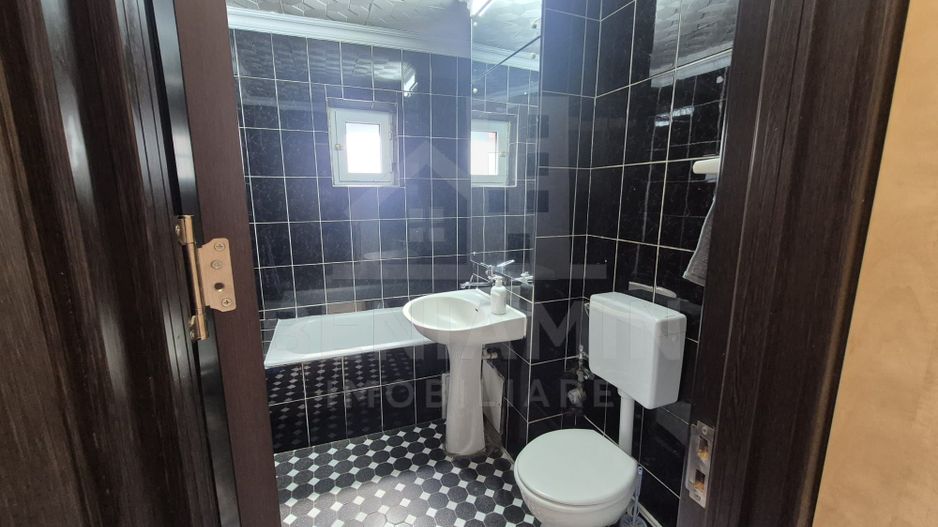 2 Camere decomandat etaj 1 49mp 1 Mai Centrala AC - Poză 6