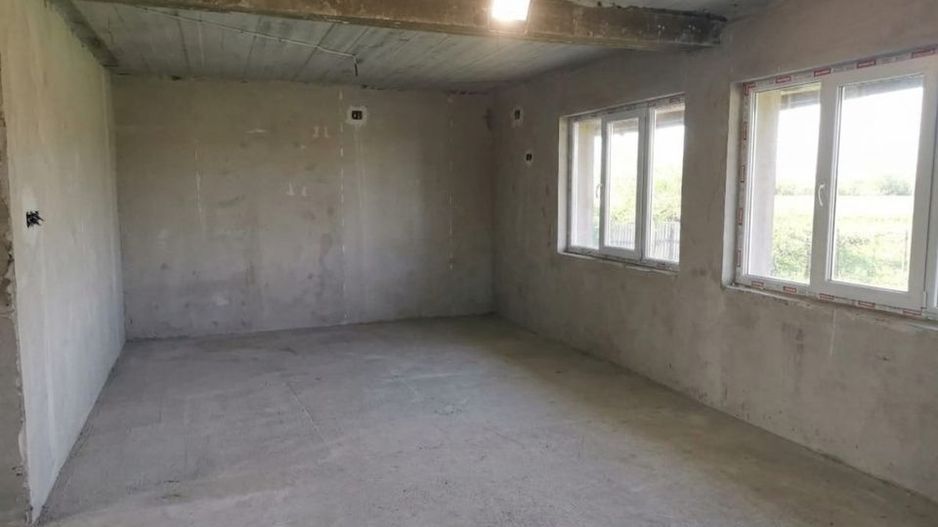 Casa la gri  Jieni, Simnic  - Poză 3
