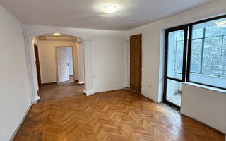 Apartament 3 camere – semidecomandat – ultracentral, Bd. Unirii - Poză 3
