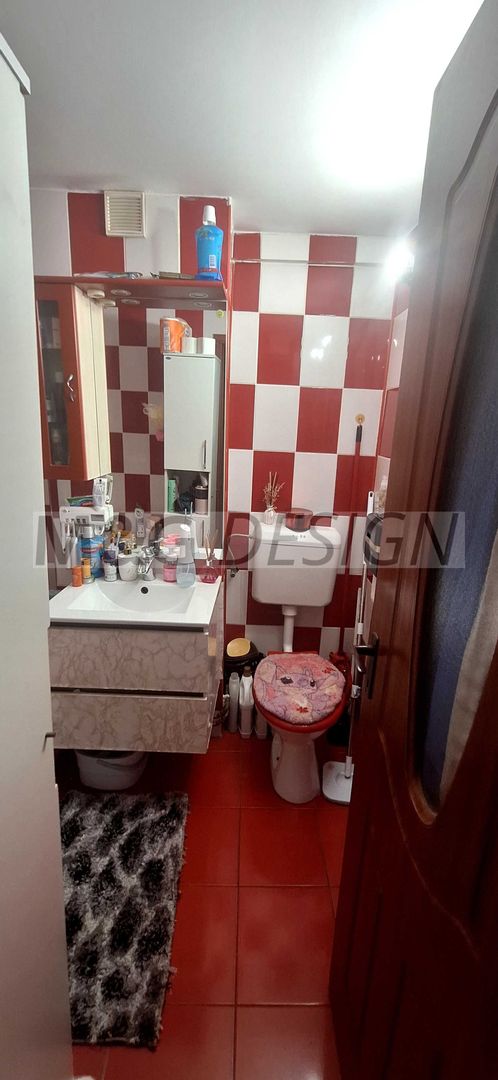 3 camere decomandat  zona Dacia - Poză 2