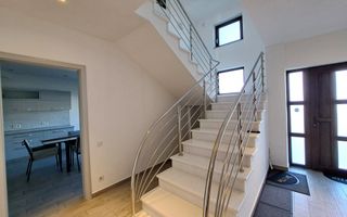 Casa Sibiu, terase panoramice, garaje, teren mare, Sura Mica - Poză 6