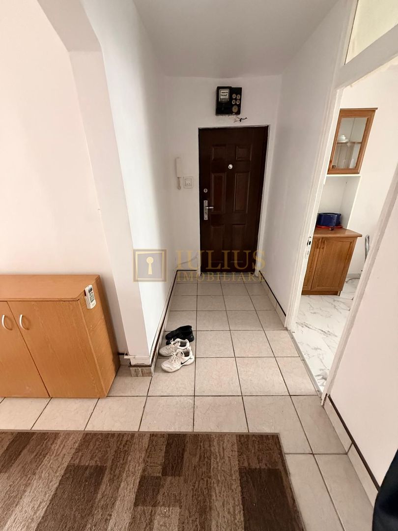 3 camere, situat in Complexul Studentesc, studenti, centrala proprie. - Poză 17