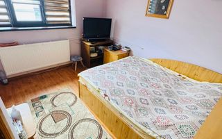 De vânzare – casă situată pe strada Nicolae Iorga - Poză 14